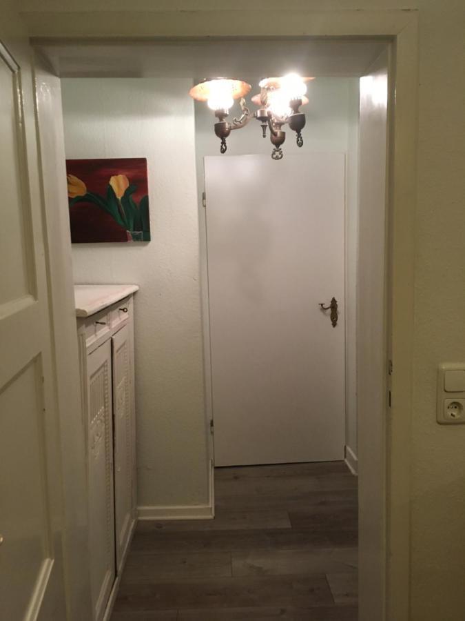 Privates Appartment Ferienwohnung Im Einfamilienhaus Düsseldorf Zewnętrze zdjęcie